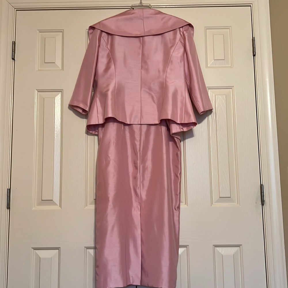 Dressy pink 2 piece - Picture 2 of 6